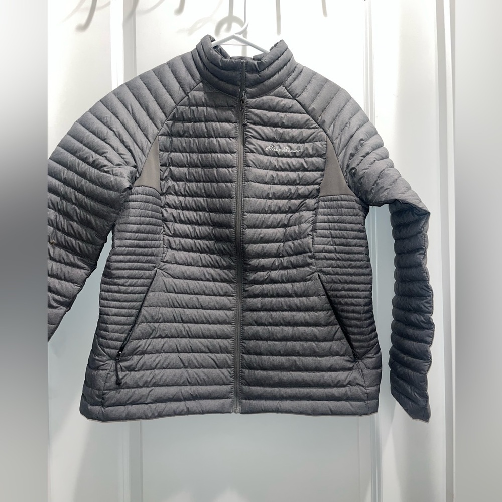 Women’s Eddie Bauer puffer